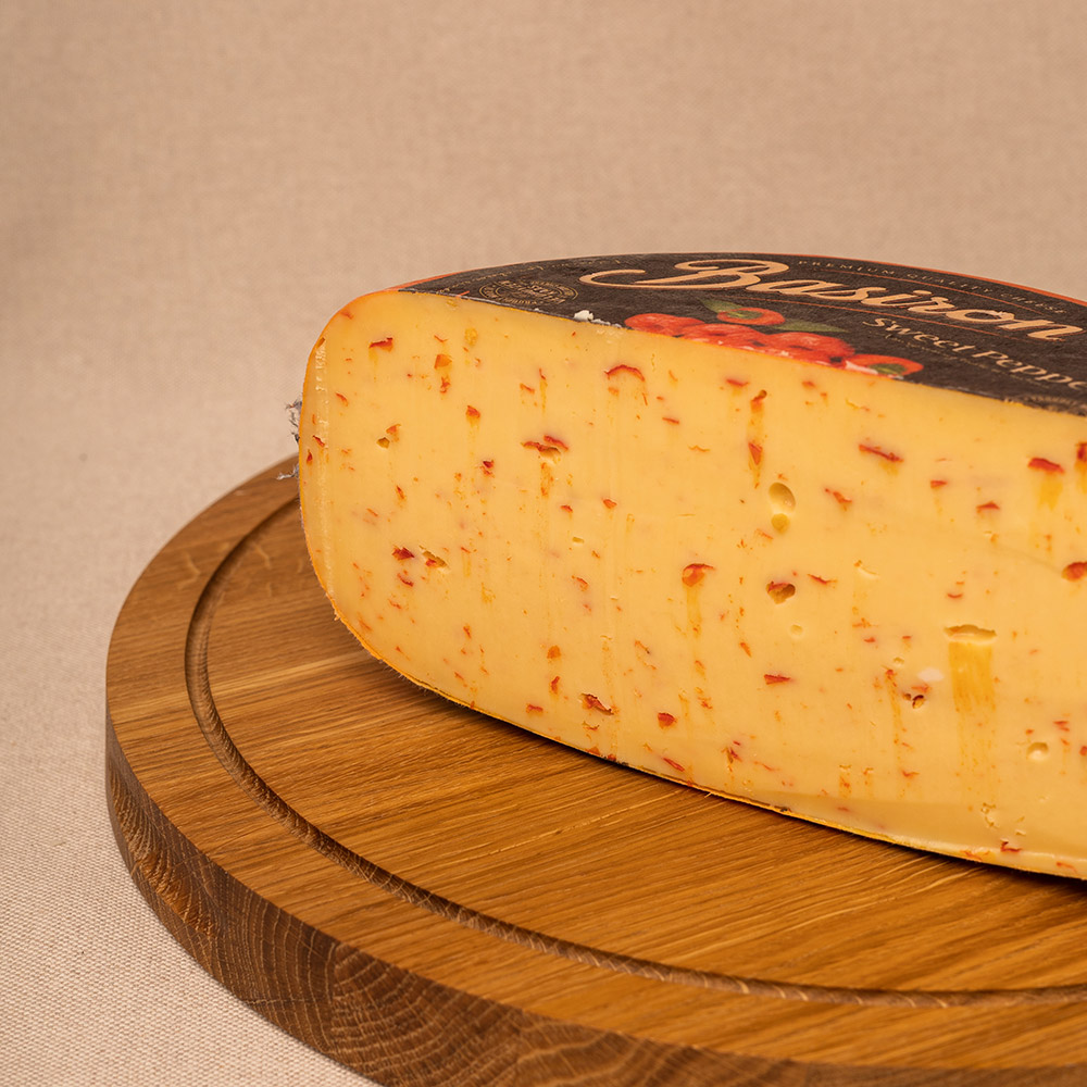 ser holenderski ze słodką paprykę