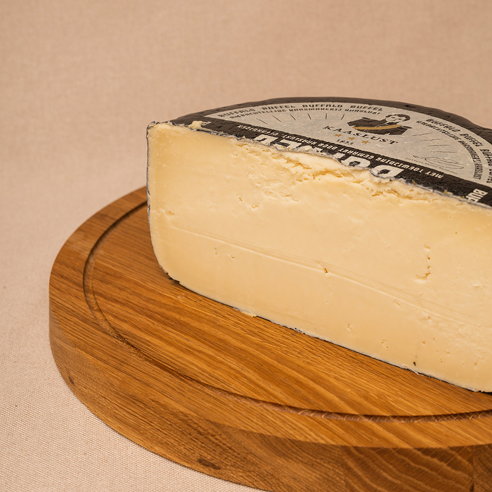 Ser holenderski dojrzewający z mleka bawolego