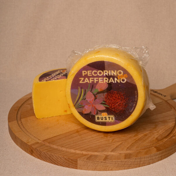 Ser Pecorino z szafranem